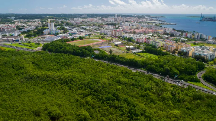 Vue aérienne de Pointe-à-Pitre.